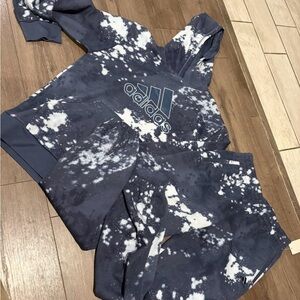 Boys' Adidas Bleach Wash Logo Hoodie And Pants Set Size L 14/16